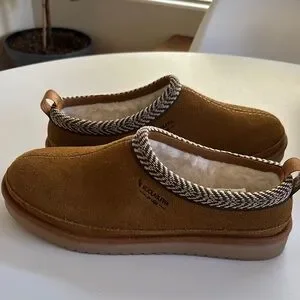 Koolaburra | Shoes | Koolaburra Brown And White Slipon  display picture 1